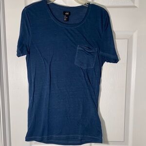H&M Blue Crew Neck T-Shirt